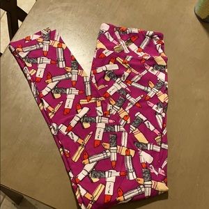 LuLaRoe Leggings- Lipsticks (one size)